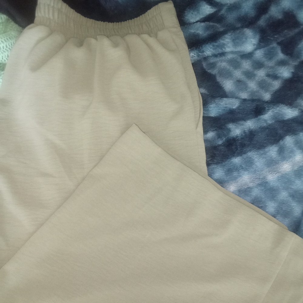Nine West Sage Green Cropped Wide Leg Pants Lightweight Comfortable XL